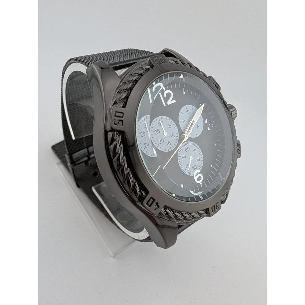 Men's‎ Quartz Watch 49mm Case Black Mesh Metal Band- New Battery